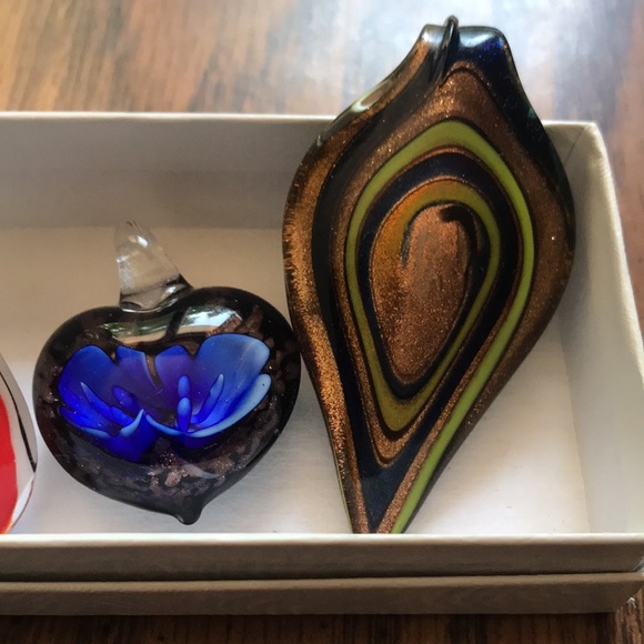 Used Glass Pendants - Picture 3 of 6